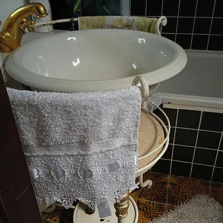 Casa Pintarolas * Lousa (Coimbra)